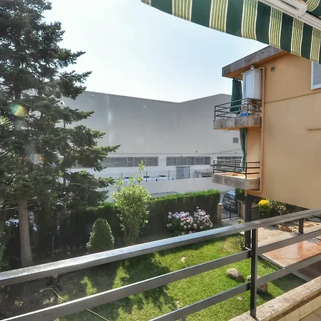 Big Caprabo Apartment